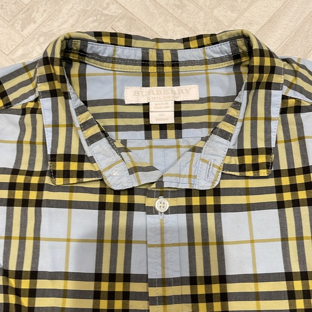 Burberry classic check plaid short sleeve polo shirt, size 3 - Picture 2 of 6